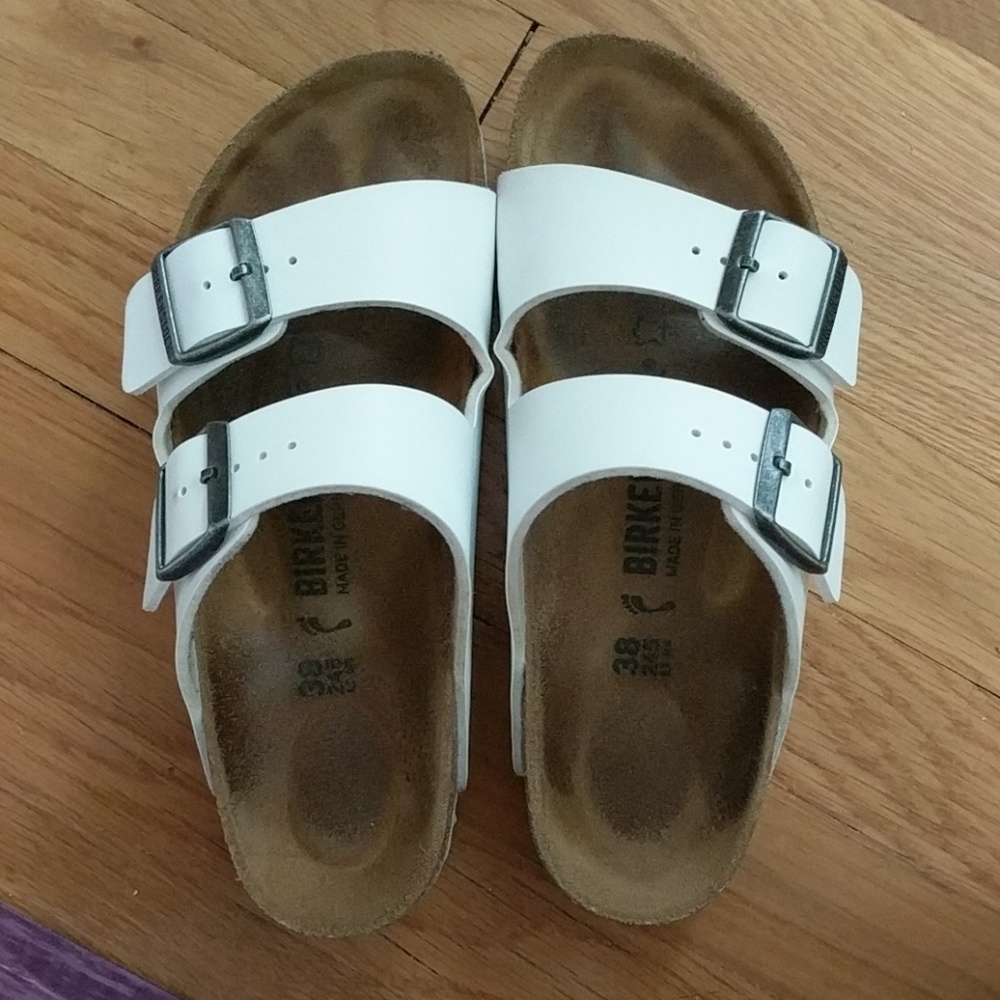 White Birkenstocks EUC